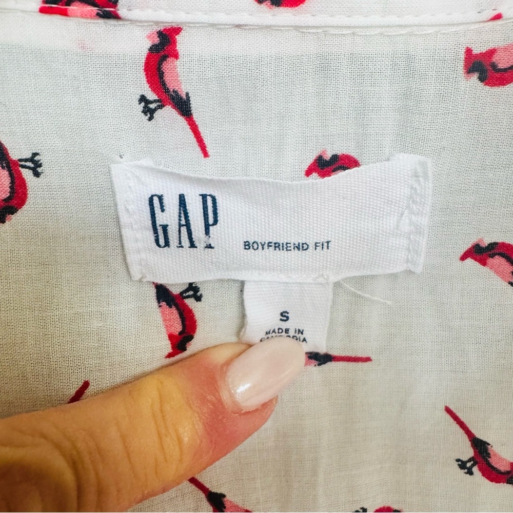 Gap White and Red Cardinal Bird Print Button Down Blouse - Picture 6 of 6